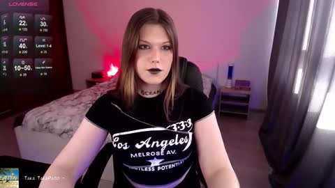 MicheleDoll online show from February 27, 2025, 1:17 pm