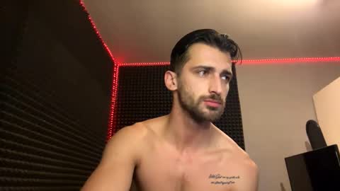 michelemagnetico online show from December 15, 2025, 11:20 pm