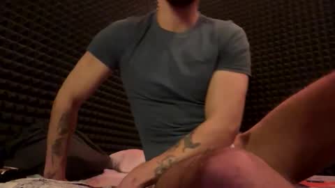 michelemagnetico online show from January 12, 2026, 11:32 pm