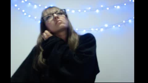 Michell online show from March 10, 2026, 3:11 am