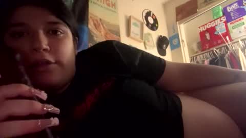 Snapshot of michelle533609 chatting on November 15, 2025, 11:32 pm michelle533609 online show from November 15, 2025, 11:32 pm