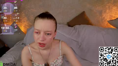 michelle_blond online show from December 15, 2025, 9:24 am