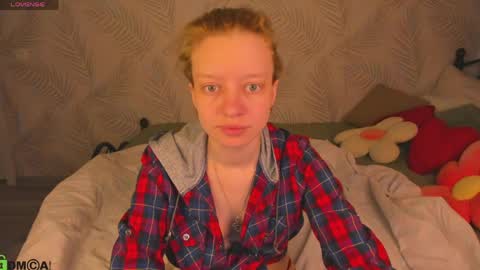 michelle_blond online show from April 4, 2026, 8:01 am
