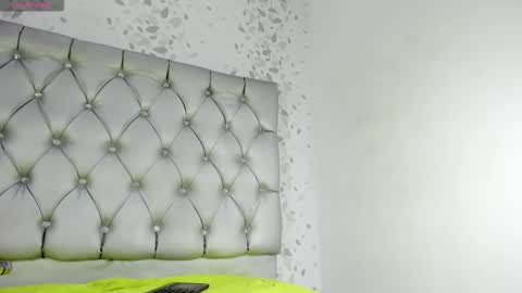 michelle perla online show from October 14, 2025, 6:42 pm