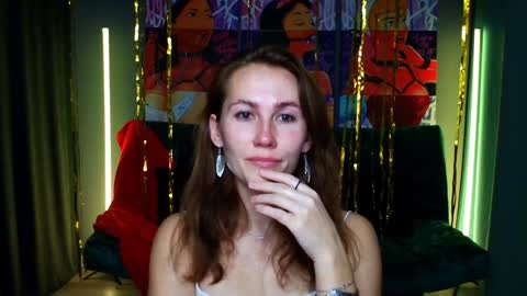 MichelleOrtis online show from December 21, 2024, 7:49 pm