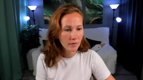 MichelleOrtis online show from September 17, 2025, 12:51 pm