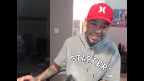 Snapshot of michigan9000 chatting on October 6, 2025, 12:02 pm michigan9000 online show from October 6, 2025, 12:02 pm