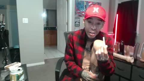 Snapshot of michigan9000 chatting on October 31, 2025, 12:44 am michigan9000 online show from October 31, 2025, 12:44 am