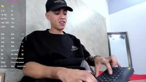 mick_lollipopp online show from March 17, 2026, 8:34 pm