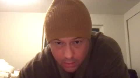 Snapshot of mickeyguy2000 chatting on November 22, 2025, 1:15 am mickeyguy2000 online show from November 22, 2025, 1:15 am