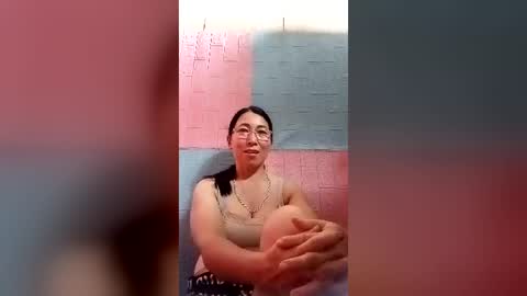 Snapshot of mickye00 chatting on July 9, 2026, 7:56 am Miky online show from July 9, 2026, 7:56 am