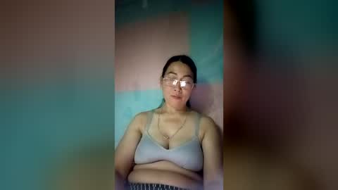 Snapshot of mickye00 chatting on July 14, 2026, 1:50 pm Miky online show from July 14, 2026, 1:50 pm