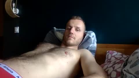 mickylove67 online show from April 16, 2026, 12:28 pm