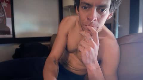 micomoney online show from February 15, 2026, 9:00 pm