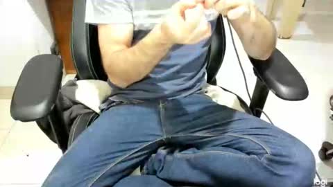 microfama00 online show from February 22, 2026, 10:52 pm