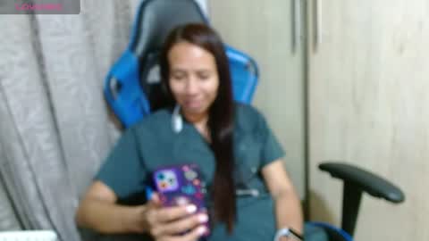Snapshot of miculohot chatting on April 19, 2026, 12:54 am vanesa sexy online show from April 19, 2026, 12:54 am