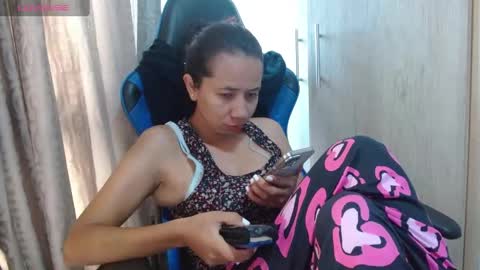Snapshot of miculohot chatting on May 3, 2026, 12:33 pm vanesa sexy online show from May 3, 2026, 12:33 pm