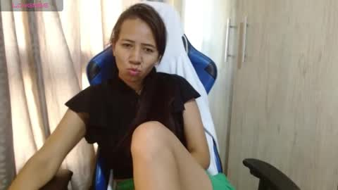Snapshot of miculohot chatting on May 16, 2026, 12:15 pm vanesa sexy online show from May 16, 2026, 12:15 pm