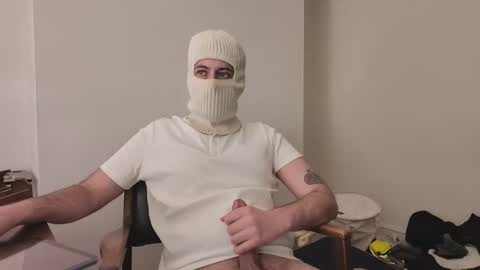 Snapshot of middleeasternmeat chatting on October 28, 2025, 9:39 pm middleeasternmeat online show from October 28, 2025, 9:39 pm