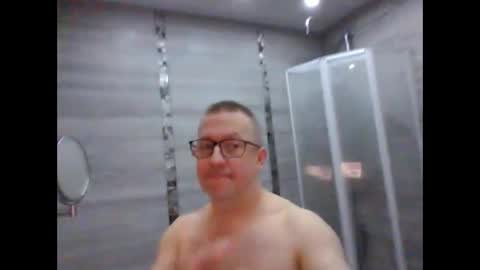 Snapshot of middleton2021 chatting on December 6, 2024, 2:24 am middleton2021 online show from December 6, 2024, 2:24 am