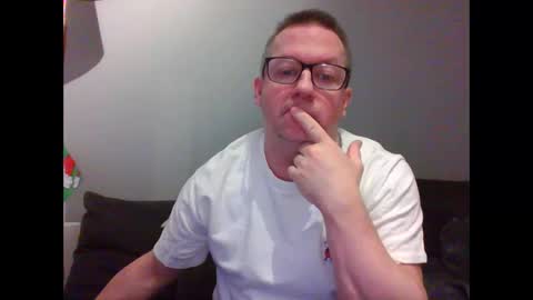 Snapshot of middleton2021 chatting on December 23, 2024, 7:28 am middleton2021 online show from December 23, 2024, 7:28 am