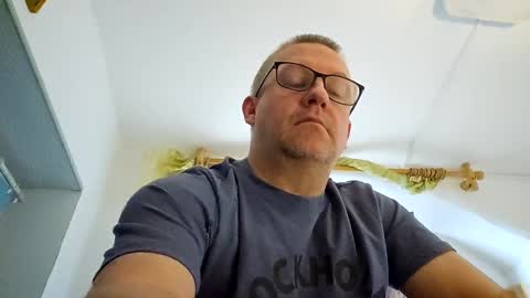 Snapshot of middleton2021 chatting on January 27, 2025, 4:52 am middleton2021 online show from January 27, 2025, 4:52 am