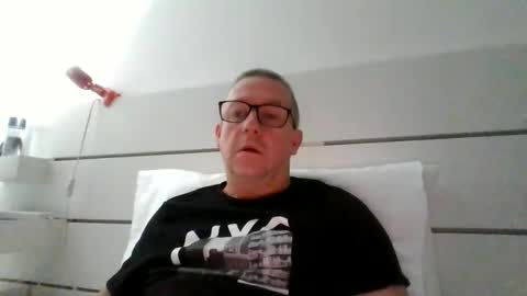 Snapshot of middleton2021 chatting on September 28, 2025, 10:48 pm middleton2021 online show from September 28, 2025, 10:48 pm