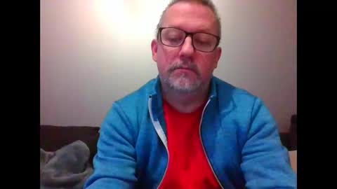 Snapshot of middleton2021 chatting on February 22, 2026, 3:40 am middleton2021 online show from February 22, 2026, 3:40 am