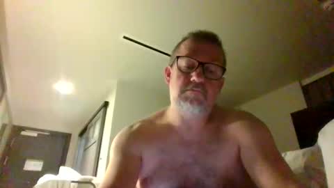 Snapshot of middleton2021 chatting on February 25, 2026, 5:28 am middleton2021 online show from February 25, 2026, 5:28 am