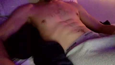 Snapshot of midiin chatting on January 17, 2026, 8:23 pm midiin online show from January 17, 2026, 8:23 pm