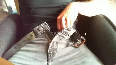 midlifemuscle17941 online show from April 20, 2026, 4:10 pm