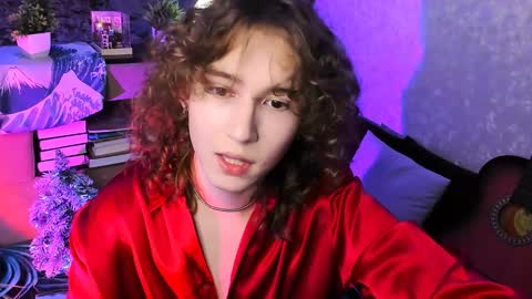 Snapshot of midnight_answer chatting on December 20, 2024, 3:31 pm Max online show from December 20, 2024, 3:31 pm