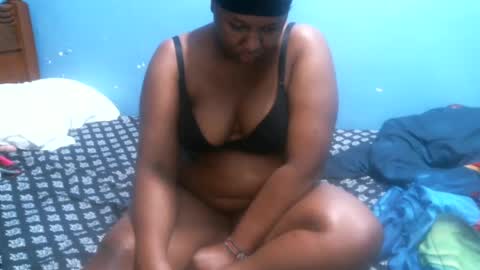 Snapshot of midnightkady chatting on July 7, 2026, 9:46 am Caddy online show from July 7, 2026, 9:46 am