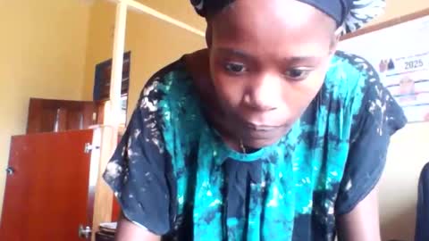 midnightn online show from October 22, 2025, 9:42 am