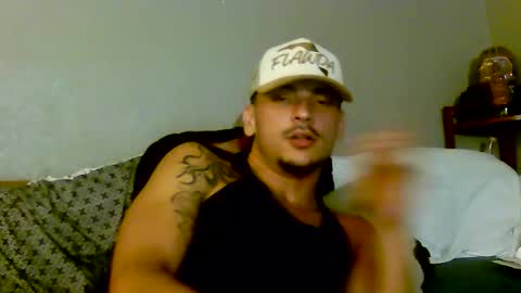 midnightstranger1 online show from May 9, 2026, 5:12 am