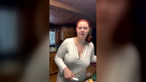 MidnightSun online show from April 11, 2026, 3:44 am