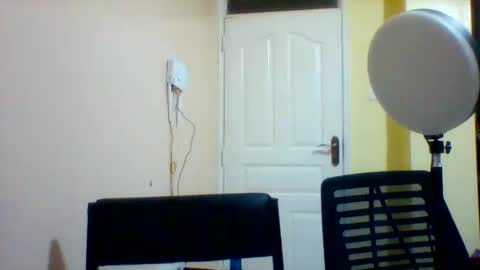 Snapshot of midnightt_tease chatting on November 17, 2025, 3:12 am midnightt_tease online show from November 17, 2025, 3:12 am