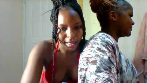 Snapshot of midnightt_tease chatting on November 19, 2025, 5:02 pm midnightt_tease online show from November 19, 2025, 5:02 pm