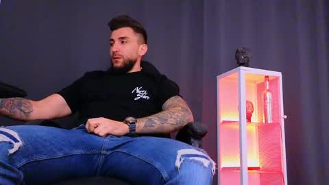 MightyAaron online show from February 6, 2025, 6:18 am