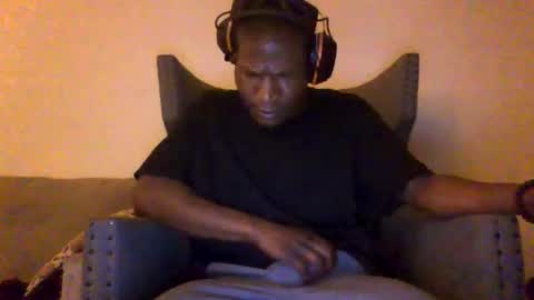 Snapshot of mightymandingo chatting on March 13, 2026, 12:17 am Mightymandingo online show from March 13, 2026, 12:17 am