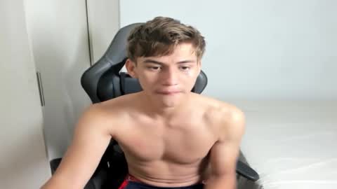 Miguel Hernandez online show from October 1, 2025, 3:40 pm