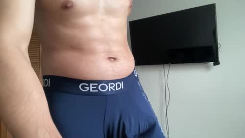 Snapshot of miguelmazo193 chatting on June 4, 2026, 8:59 pm miguelmazo193 online show from June 4, 2026, 8:59 pm