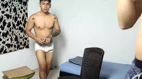 Snapshot of miguelsantos_666 chatting on April 2, 2026, 6:11 am Miguel Angel Santos online show from April 2, 2026, 6:11 am