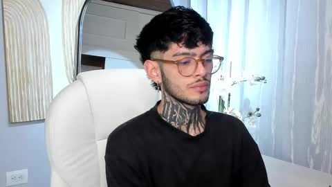 MIHAIL LEROY finally independent model online show from March 5, 2025, 11:49 pm