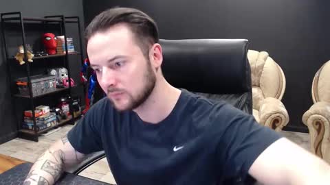 Misha Winchester online show from March 19, 2026, 8:29 am