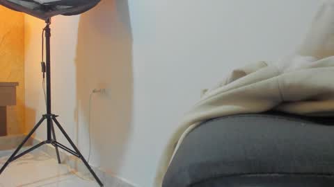 Miia online show from March 28, 2026, 11:32 am