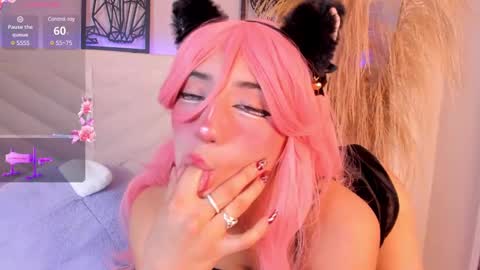 Snapshot of miia__baker chatting on January 20, 2025, 1:11 pm online show from January 20, 2025, 1:11 pm