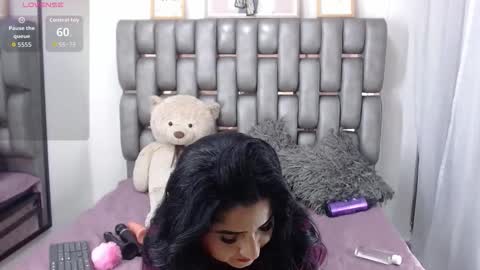 ROUSSE online show from May 30, 2026, 11:24 pm