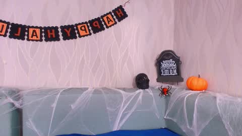 Snapshot of miia_scoott_ chatting on October 28, 2025, 11:58 am miia scoott online show from October 28, 2025, 11:58 am