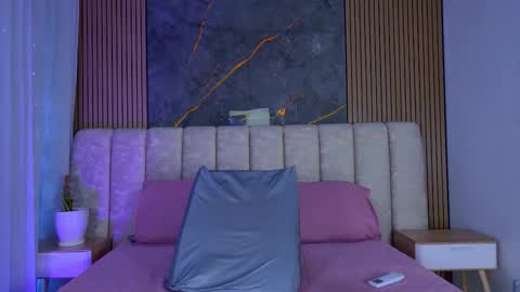 miia scoott  online show from March 14, 2026, 11:59 am